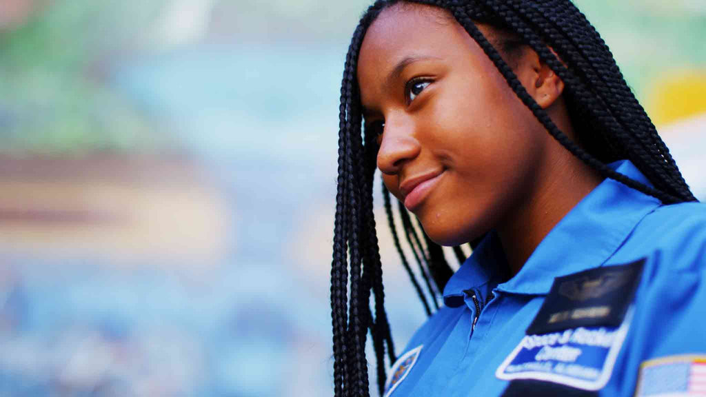 10 Reasons Why Girls Need Strong Female Role Models