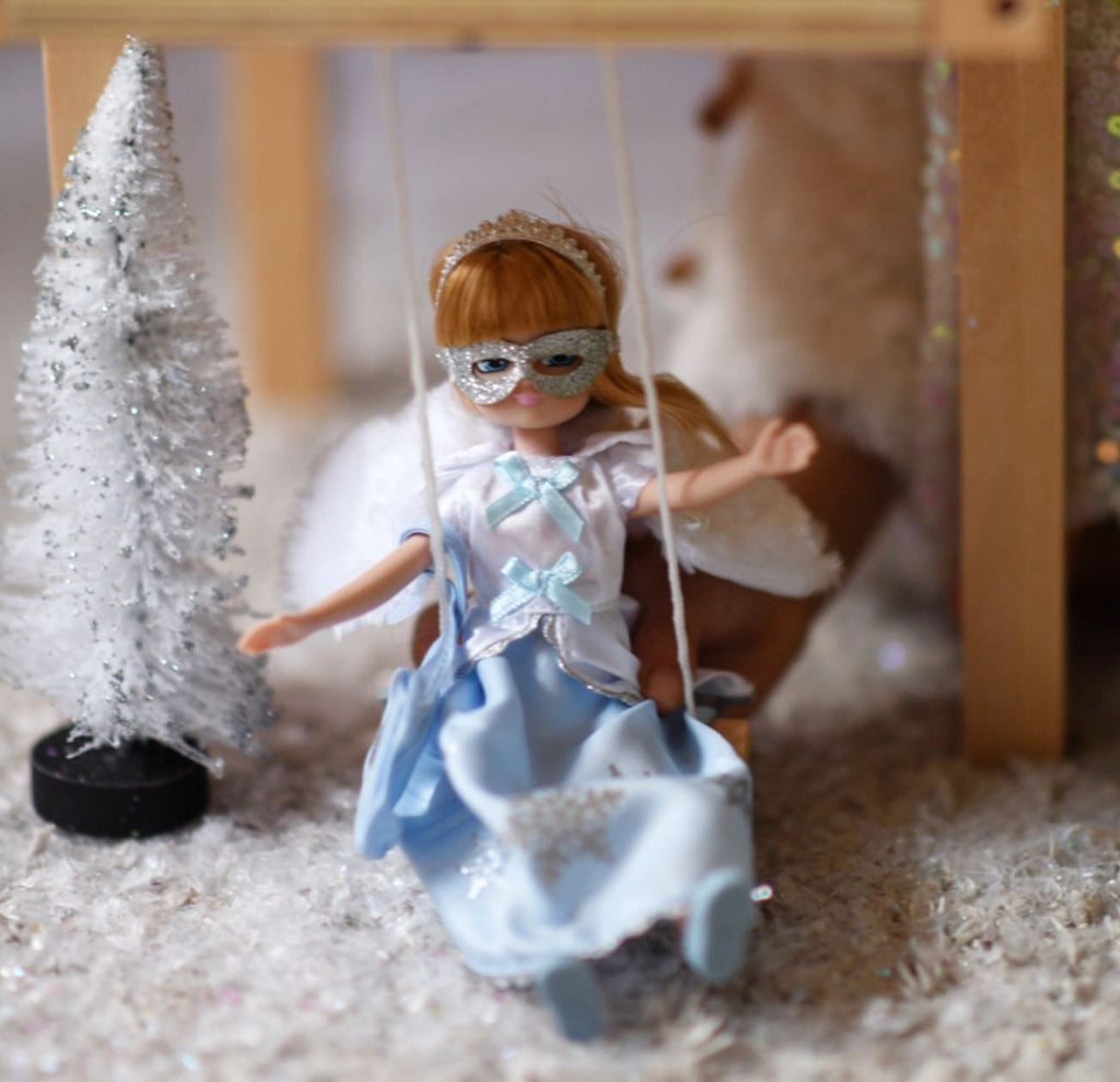 Dress Up Dolls: Unleash Your Inner Creative and Have Fun! Dress Up Dolls: Unleash Your Inner Creative and Have Fun!